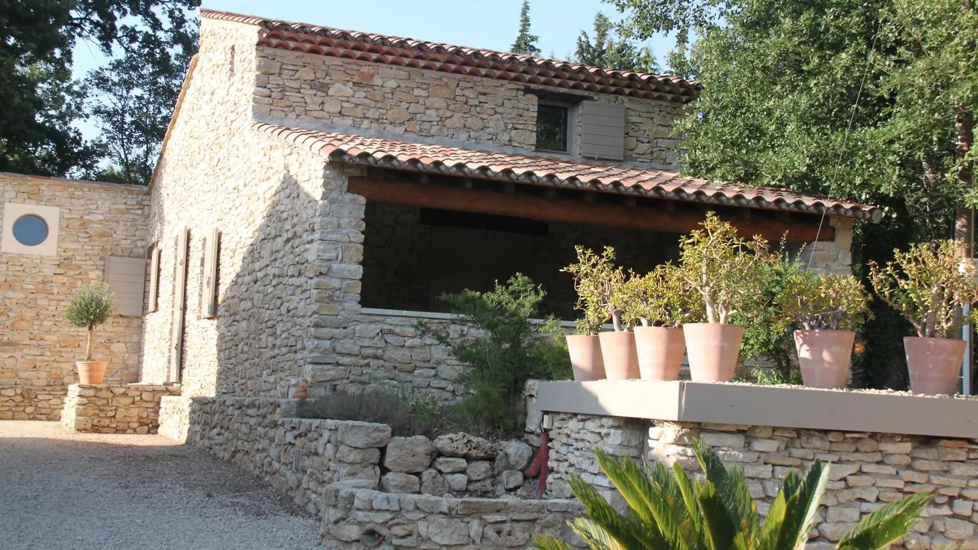 Holiday home Gite Pebre D'Ai Avec Piscine Partagee Gordes